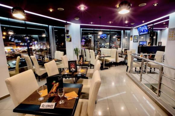 Hotel Calypso Ain el Turk Exteriér fotografie