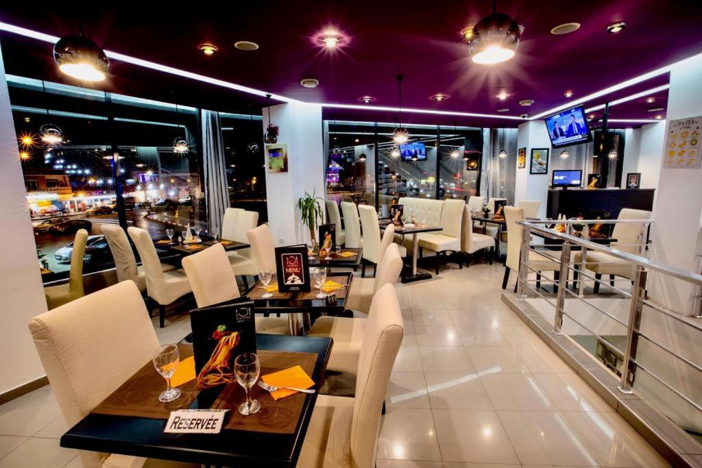 Hotel Calypso Ain el Turk Exteriér fotografie